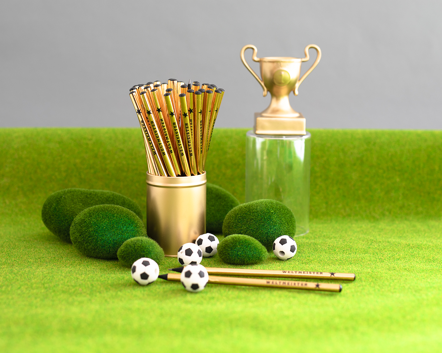wm-bleistift_weltmeister_1414x1132px